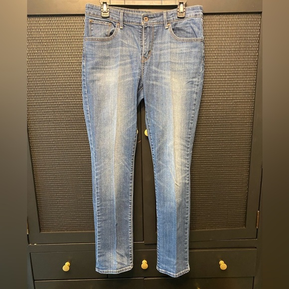 Levi’s Demi Curve Classic Rise Slim Women’s Jeans 30x32 - Picture 1 of 8